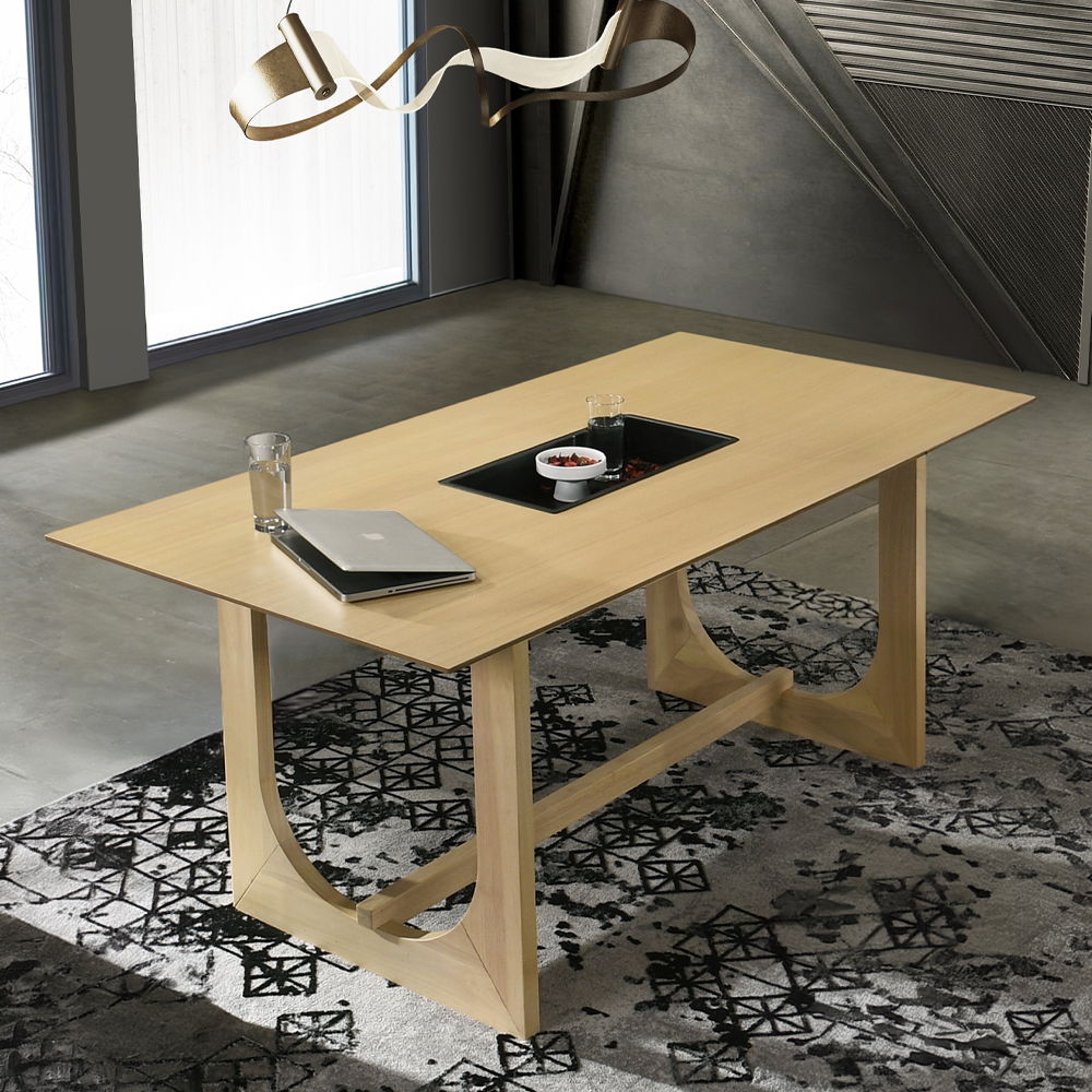 Blayde - Mesa de comedor - Acabado natural