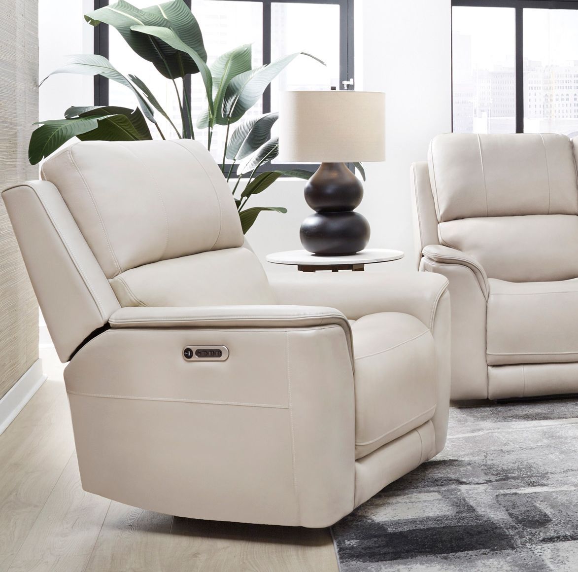 Easton - Sillón reclinable eléctrico Zero Gravity P3