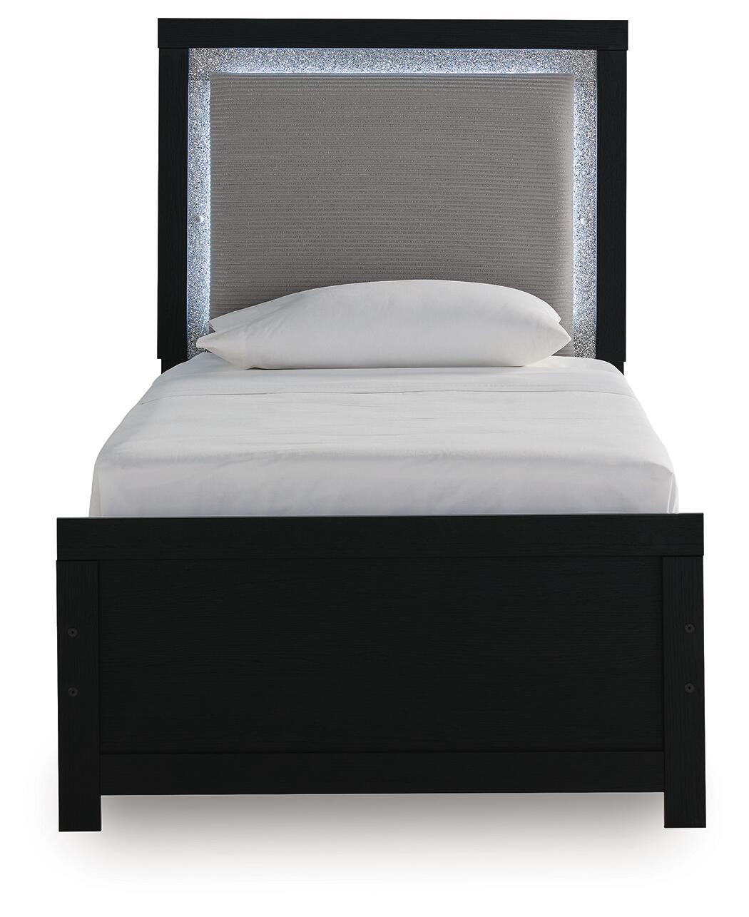 Maeling - Upholstered Panel Bedroom Set