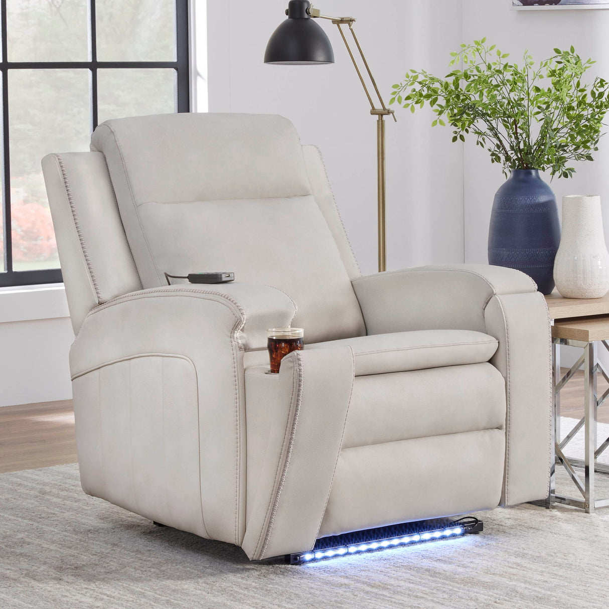 Armstrong - Power Recliner With Heat, Massage And Auto-Glide alternate view 13