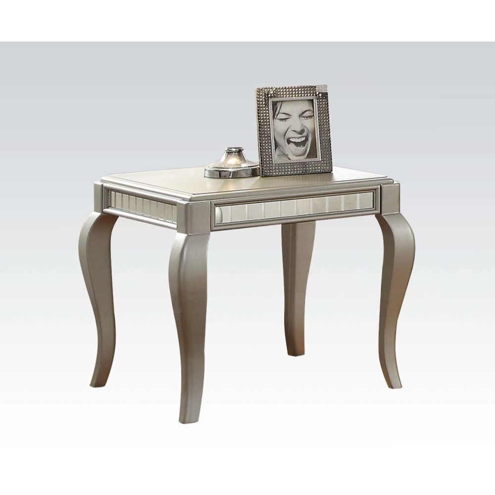 Francesca - Table