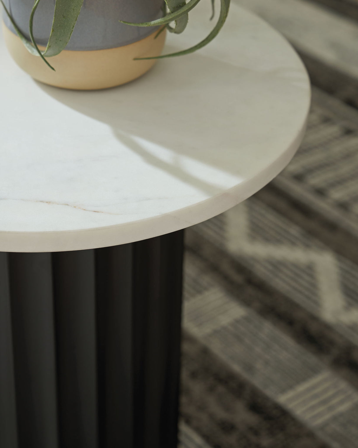 Wainstone - Mesa auxiliar - Negro / Blanco