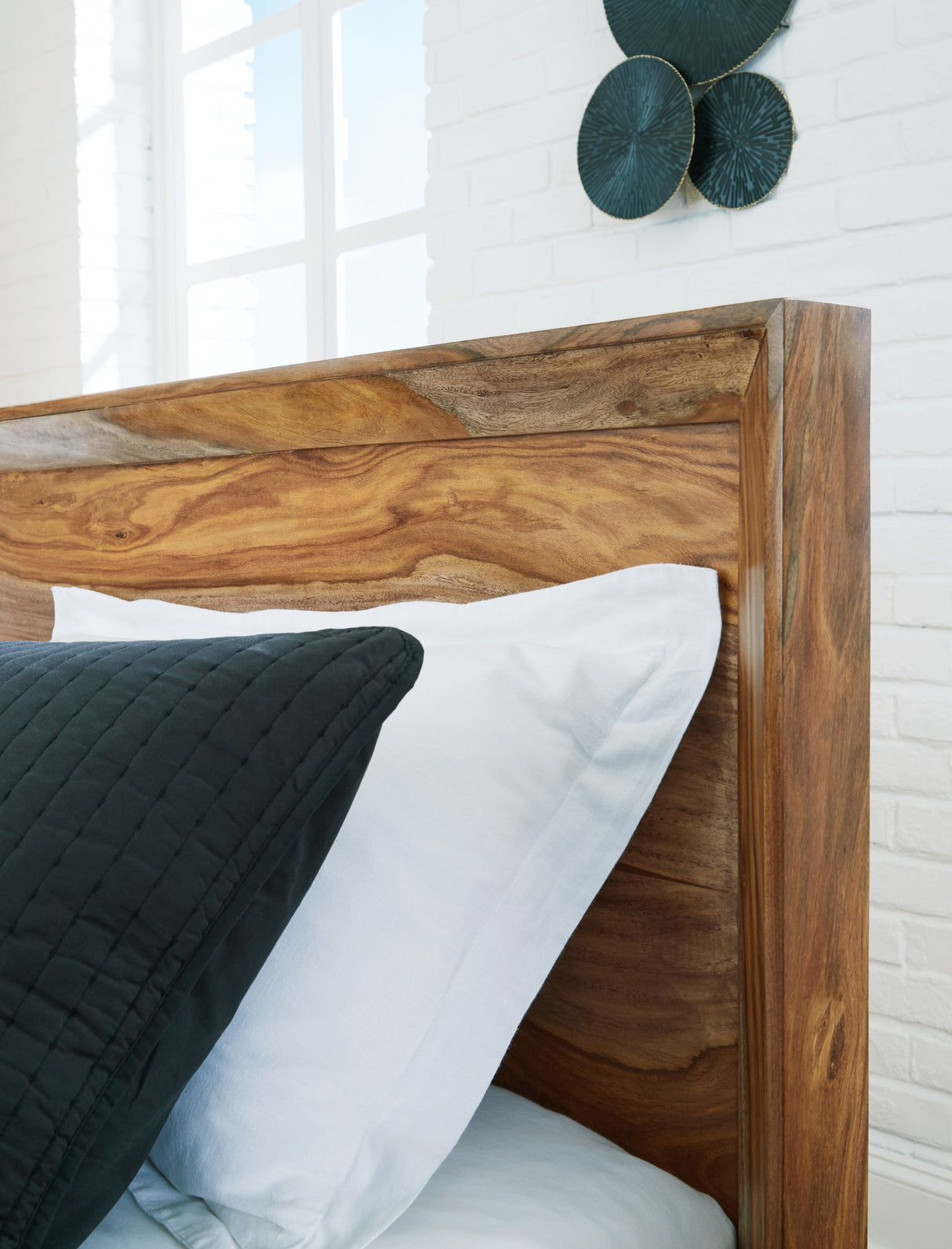Dressonni - Cama de panel