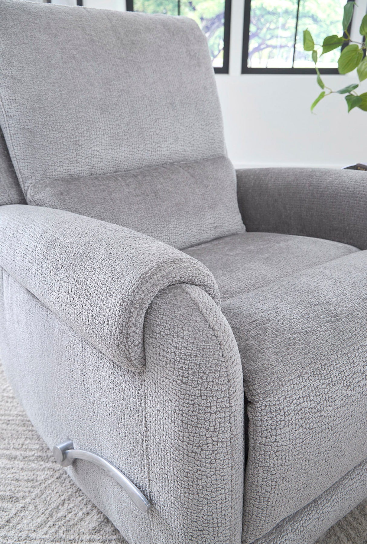 Gentry - Manual Swivel Glider Recliner