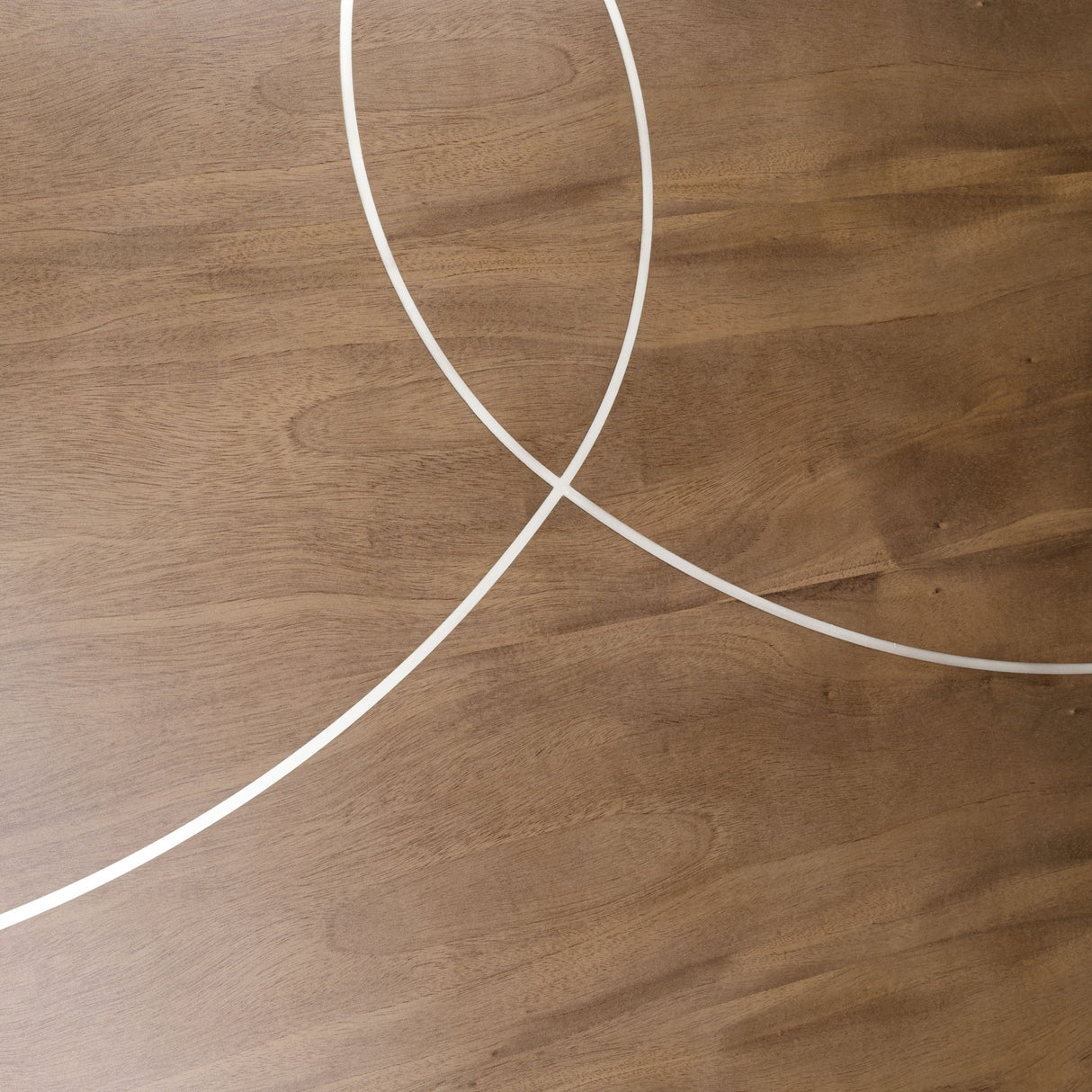 Villa Cherie - Oval Dining Table