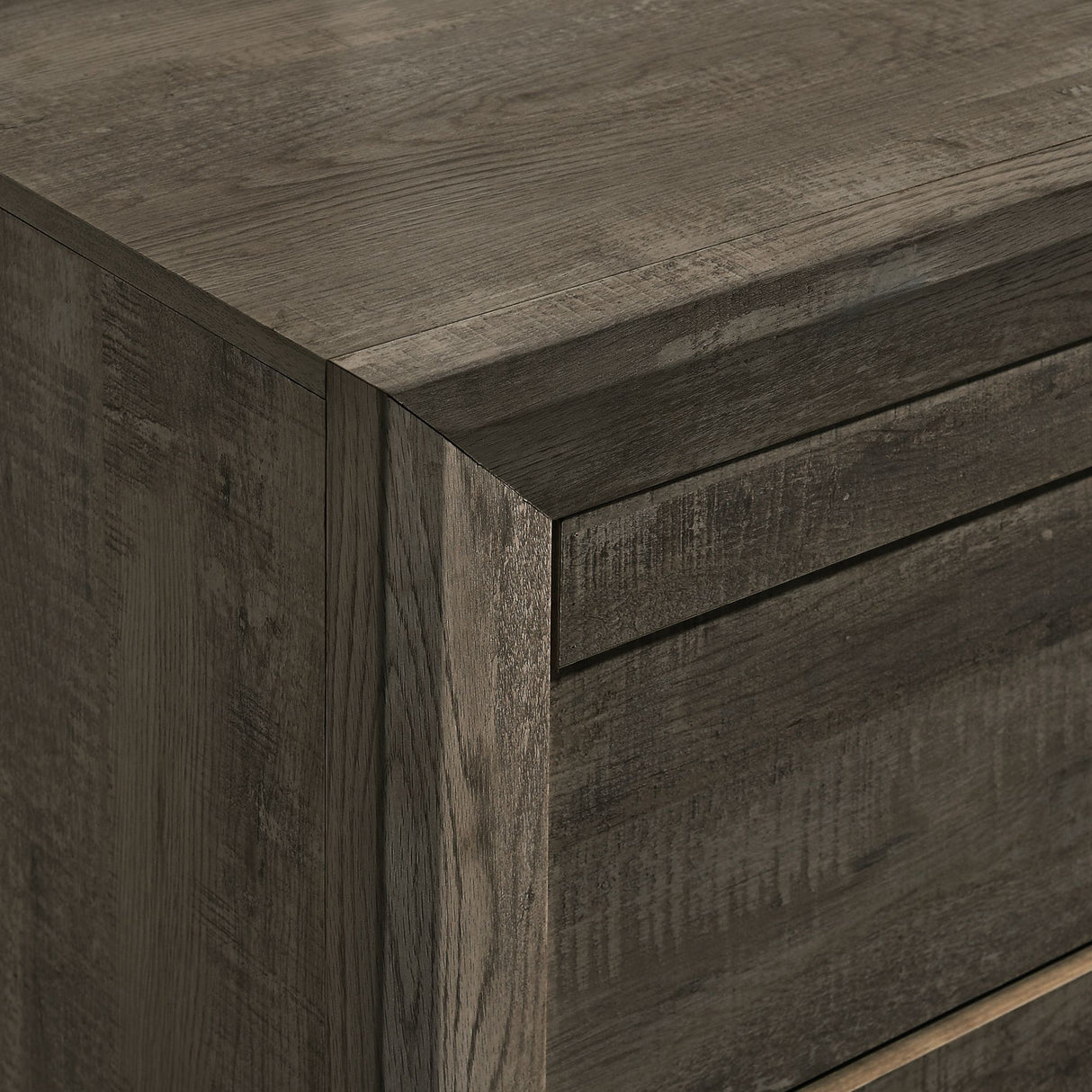 Eleanor - 5-Drawer Chest