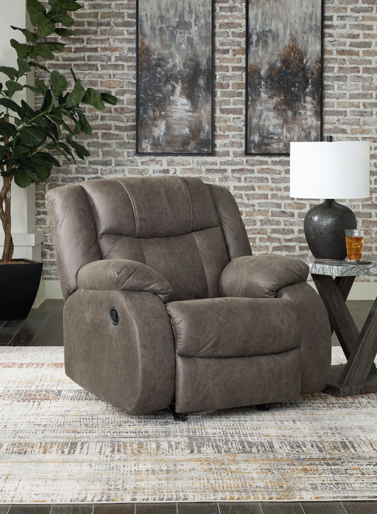 First Base - Sillón reclinable Rocker - Gunmetal