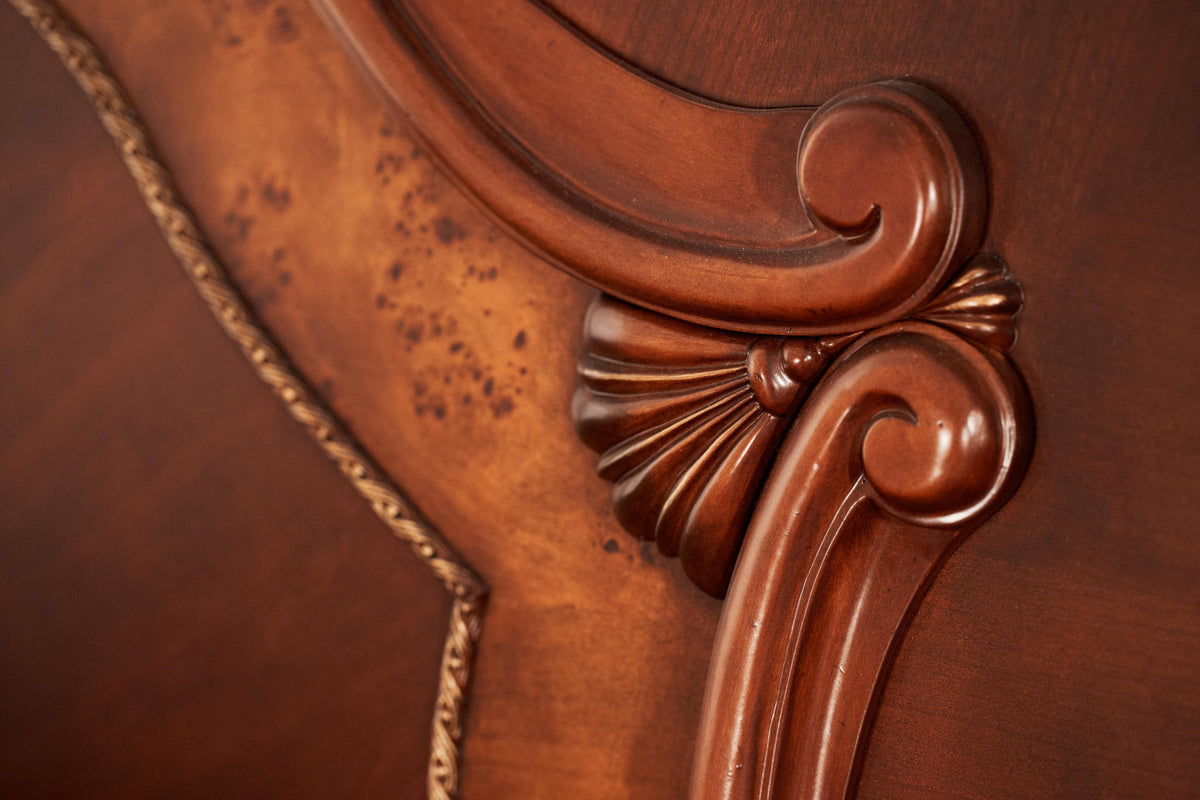 Cortina - Sleigh Bed