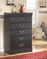 Huey Vineyard - Black - Five Drawer Chest