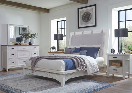Americana Modern Bedroom - Platform Bed alternate view 2