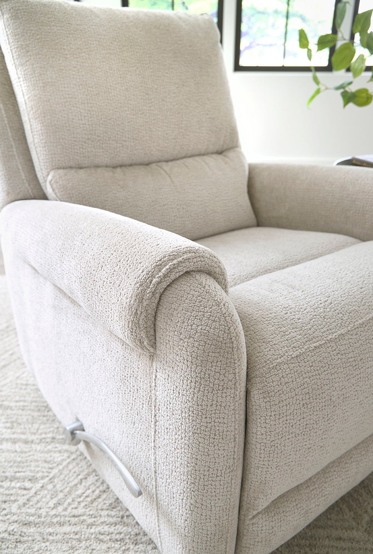 Gentry - Manual Swivel Glider Recliner