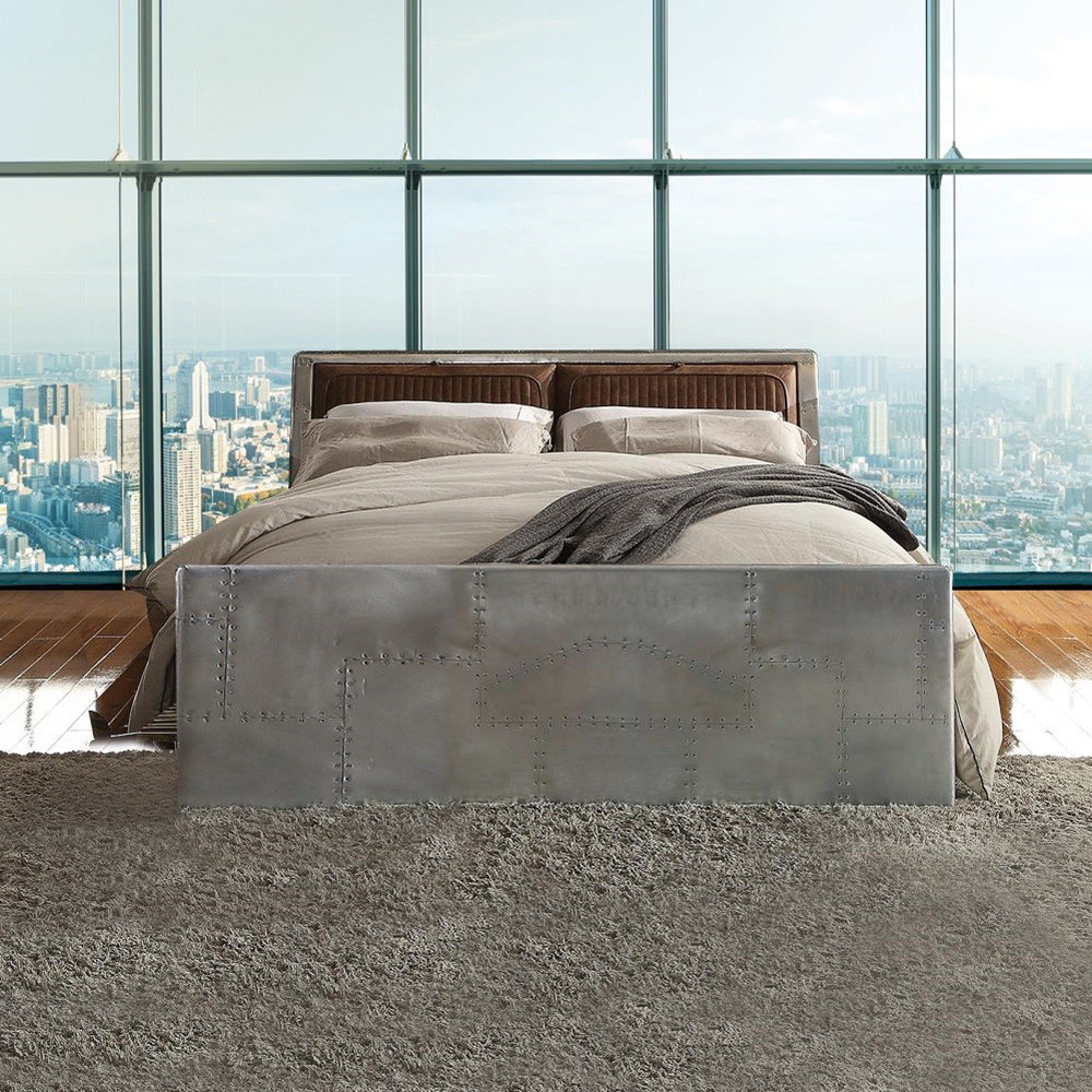 Brancaster - Cama Queen - Piel de grano superior y aluminio marrón retro