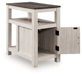 Fendenmore - Chair Side End Table