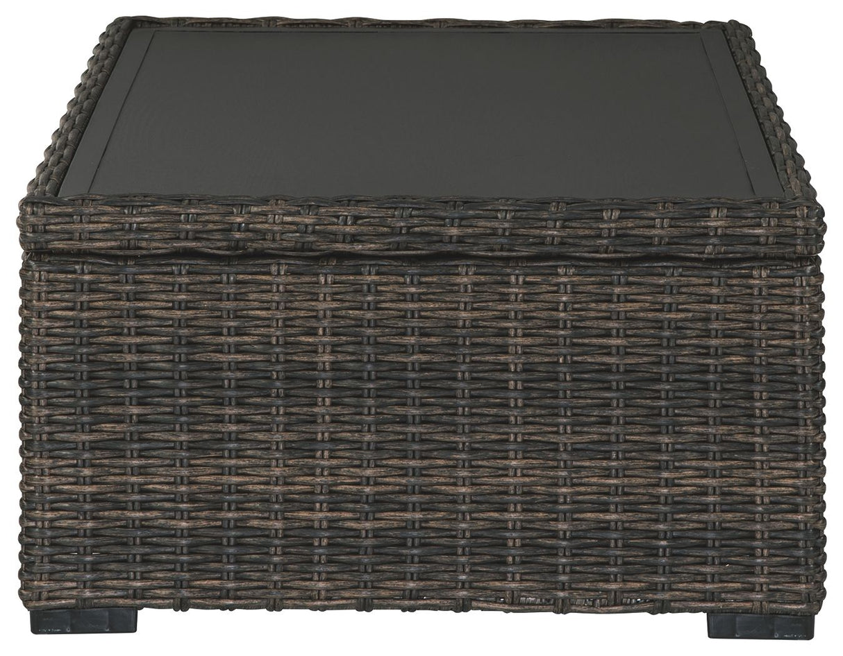Grasson Lane - Brown - Rectangular Cocktail Table