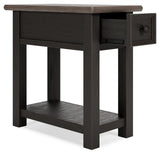 Tyler Creek - Black / Gray - Chair Side End Table