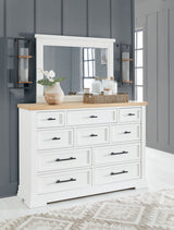 Ashbryn - Panel Storage Bedroom Set alternate view 3