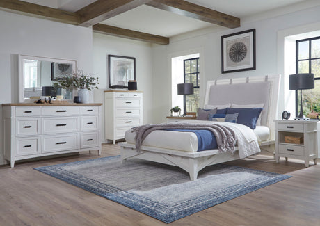 Americana Modern Bedroom - Platform Bed alternate view 4