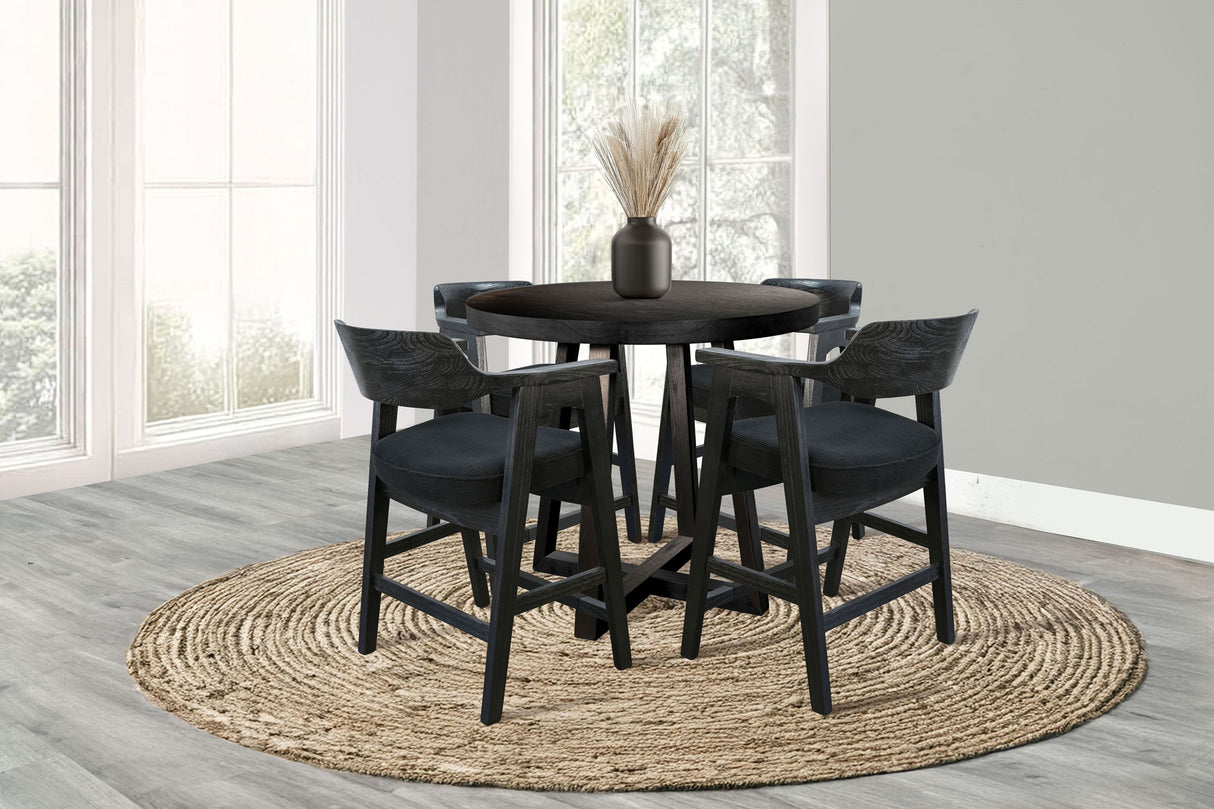 Mia - Round Table