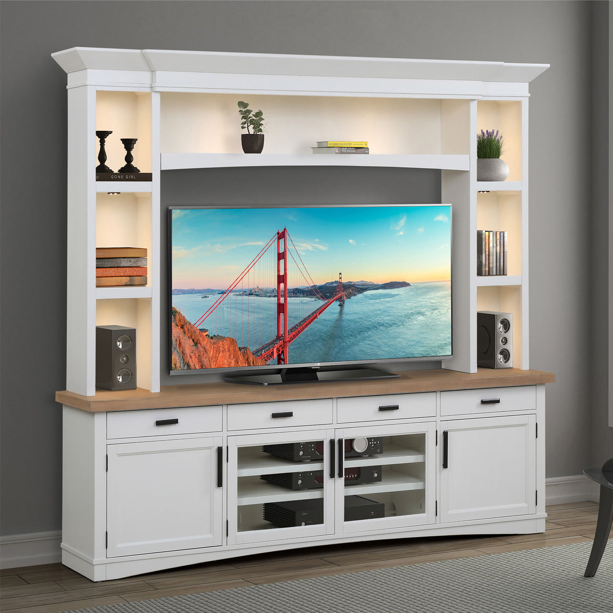 Americana Modern - Mueble de TV con vitrina e iluminación LED