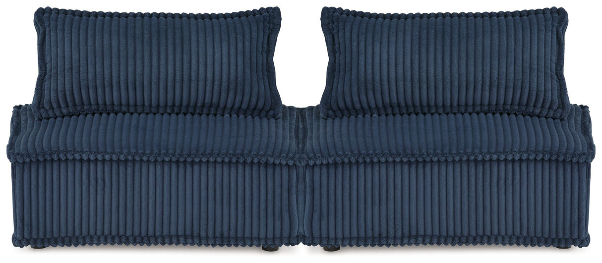 Bales - Sectional