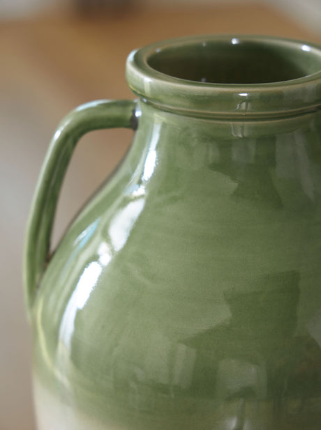 Andorbury - Vase - Green / Beige alternate view 4